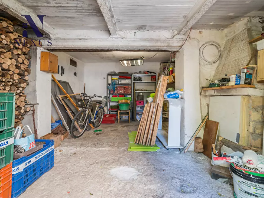 Immagine 29 di Casa trifamiliare in vendita  in Via dell'Arzilla a Fano