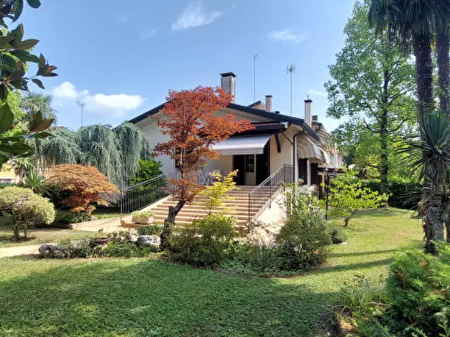 Immagine 2 di Casa bifamiliare in affitto  in Via Dell'Orto a Piazzola Sul Brenta