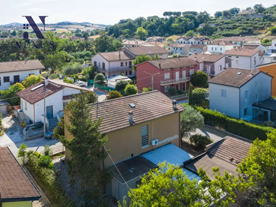 Immagine 3 di Casa indipendente in vendita  in via Tevere a Fano