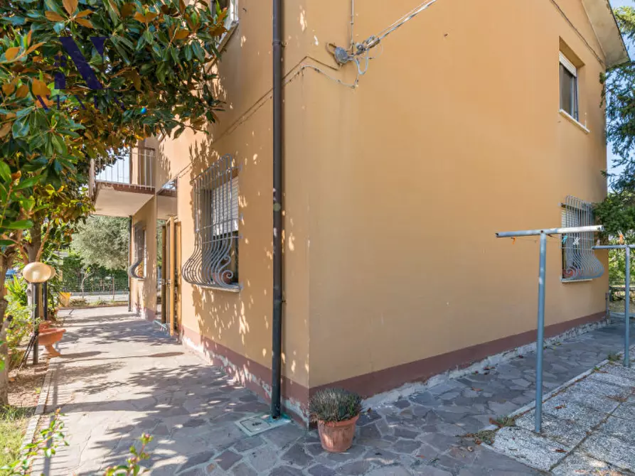 Immagine 26 di Casa indipendente in vendita  in via Tevere a Fano