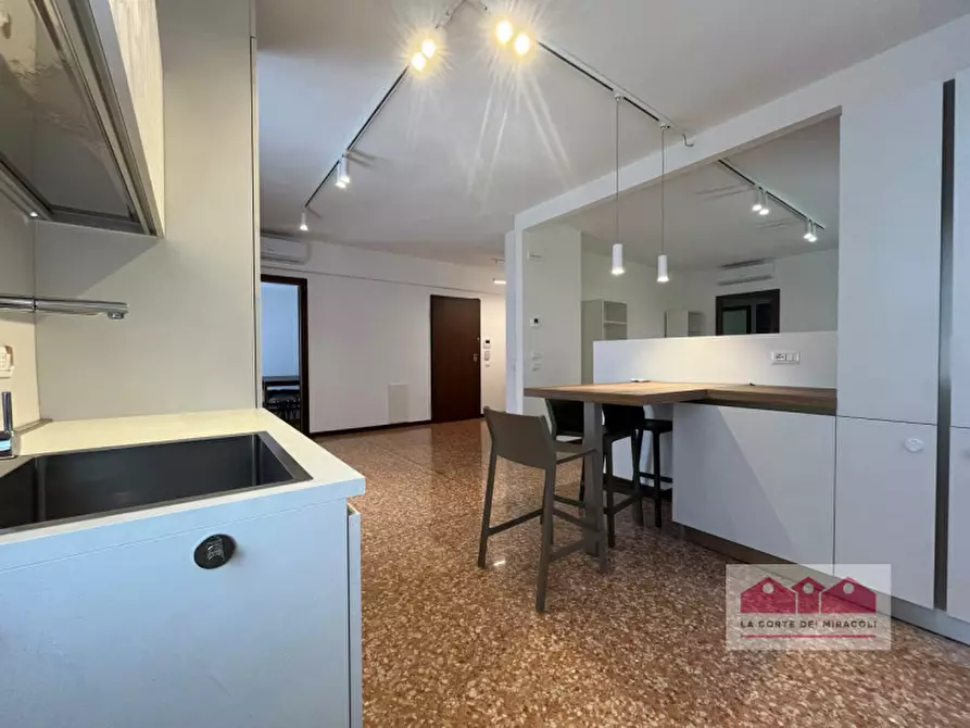 Immagine 1 di Appartamento in affitto  in Via Raffaele Pasi 67 a Vicenza