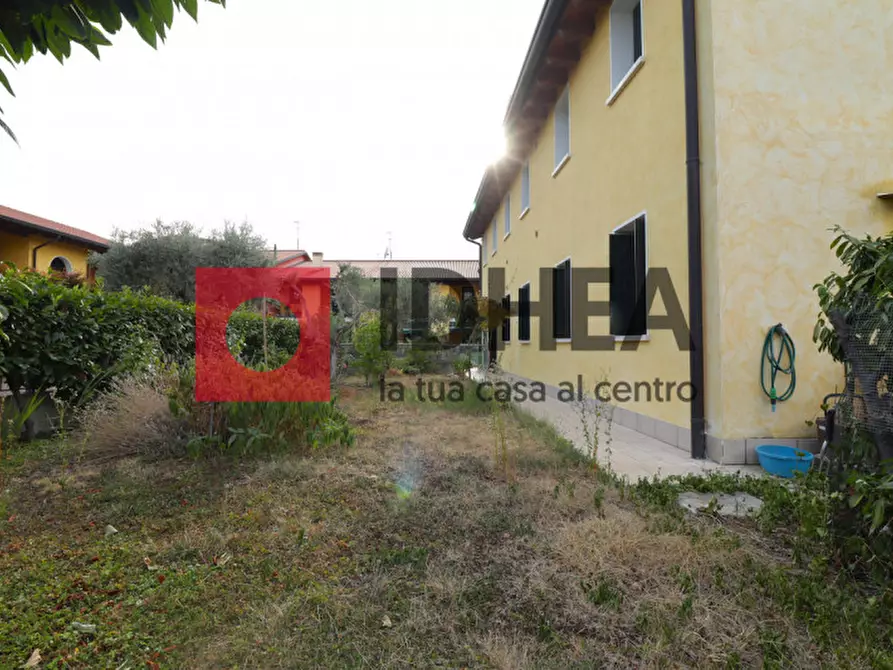 Immagine 18 di Appartamento in vendita  in Via G. Di Vittorio a Montebelluna