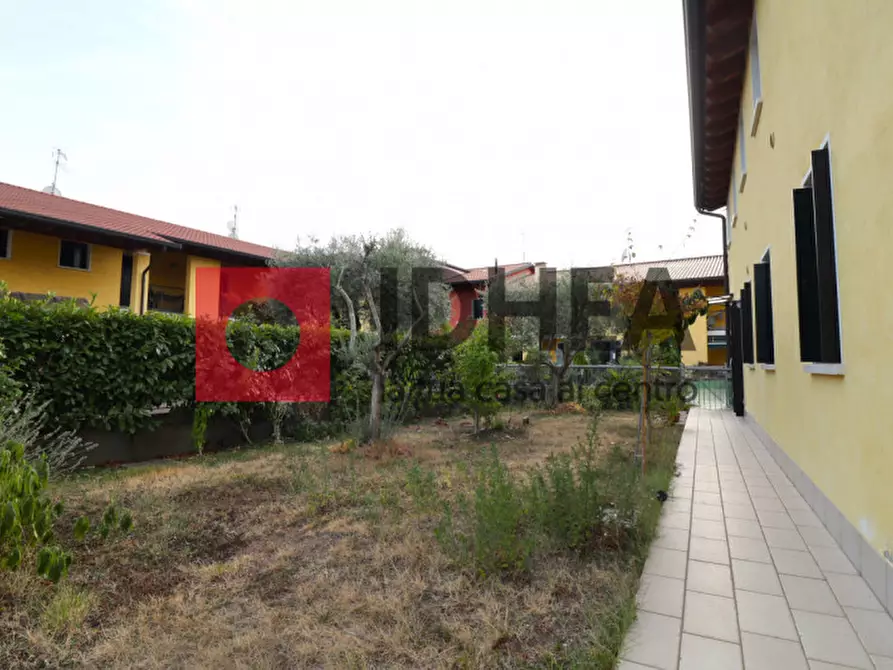 Immagine 19 di Appartamento in vendita  in Via G. Di Vittorio a Montebelluna