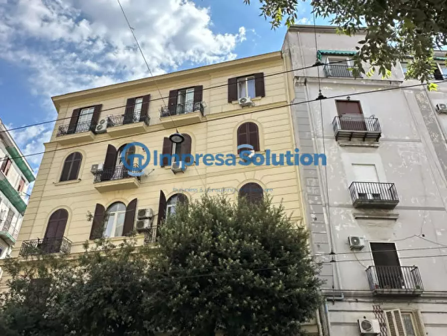 Immagine 2 di Negozio in affitto  in Corso Giuseppe Garibaldi a Napoli