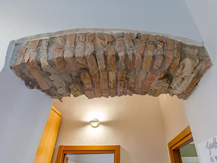 Immagine 13 di Appartamento in vendita  a Albavilla