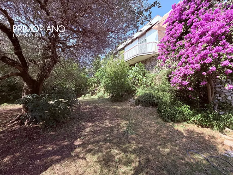Immagine 12 di Villa in vendita  in Via San Giorgio a Toscolano-Maderno