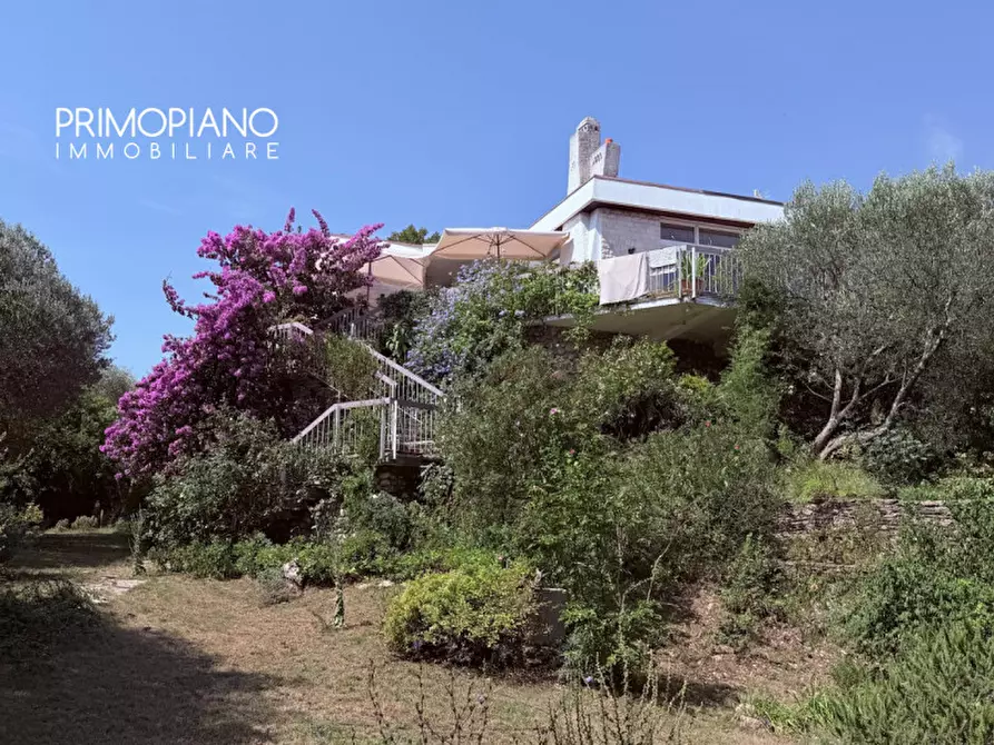 Immagine 50 di Villa in vendita  in Via San Giorgio a Toscolano-Maderno