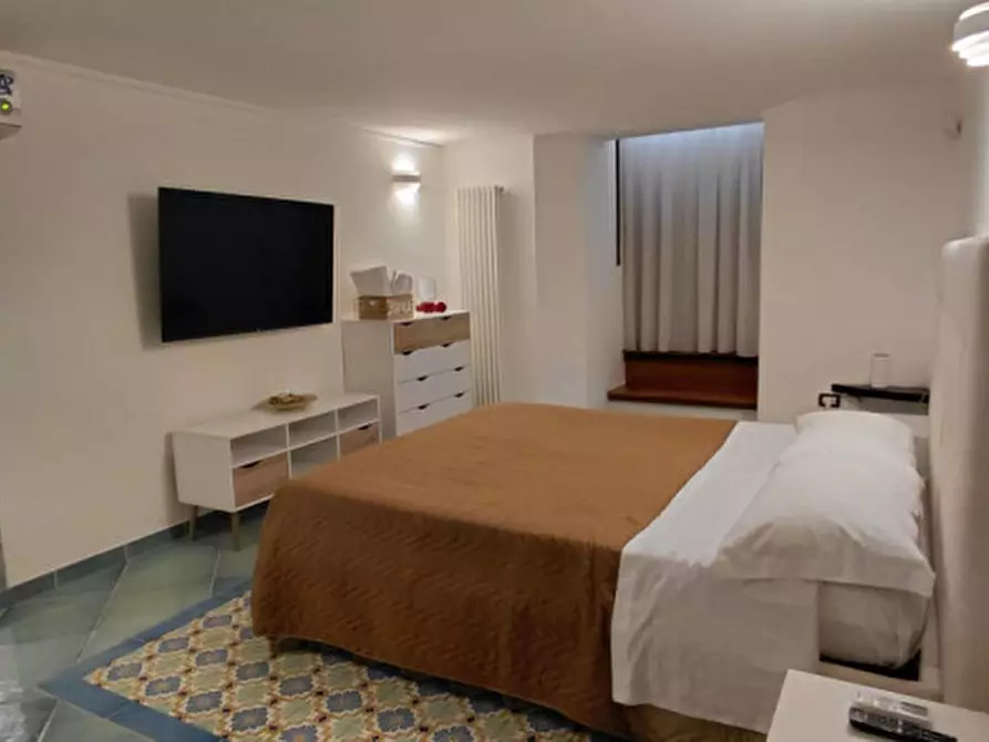 Immagine 16 di Appartamento in affitto  in via rocco galdieri 3 a Napoli