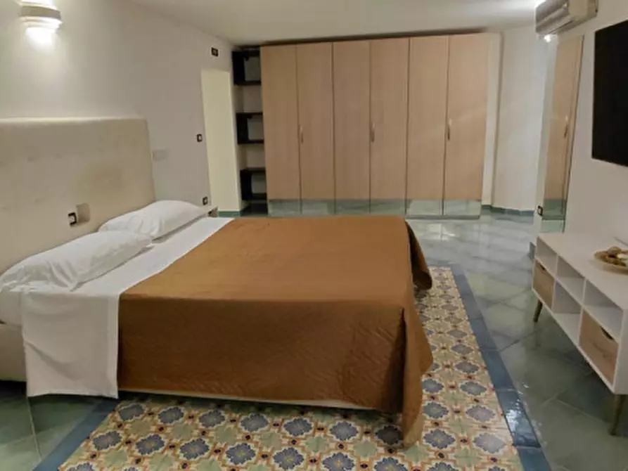 Immagine 17 di Appartamento in affitto  in via rocco galdieri 3 a Napoli