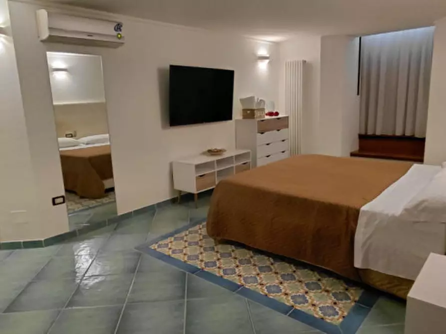 Immagine 19 di Appartamento in affitto  in via rocco galdieri 3 a Napoli