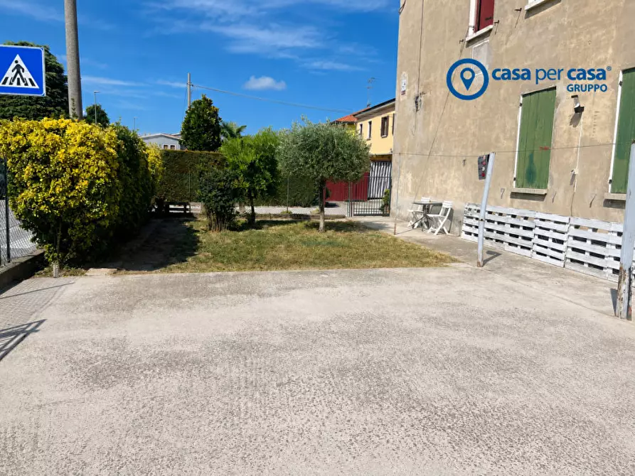 Immagine 12 di Appartamento in vendita  in Via Marconi a Anguillara Veneta