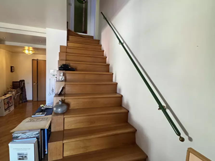Immagine 2 di Appartamento in vendita  in Via Aldo Rosolen n. 2 a Vittorio Veneto