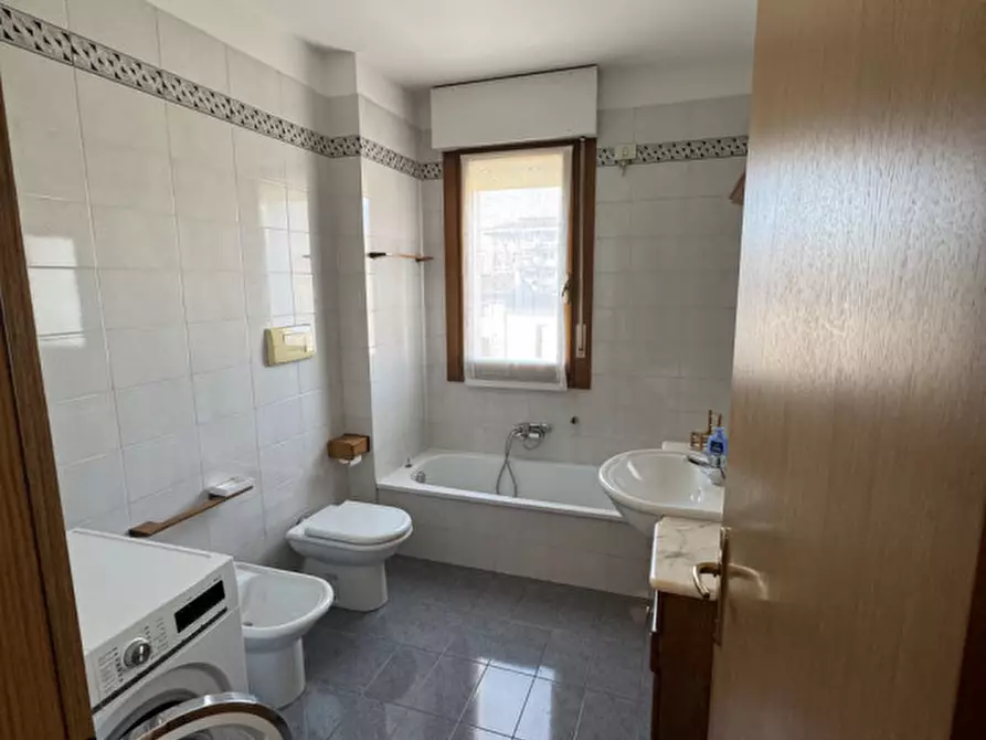 Immagine 4 di Appartamento in vendita  in Via Aldo Rosolen n. 2 a Vittorio Veneto