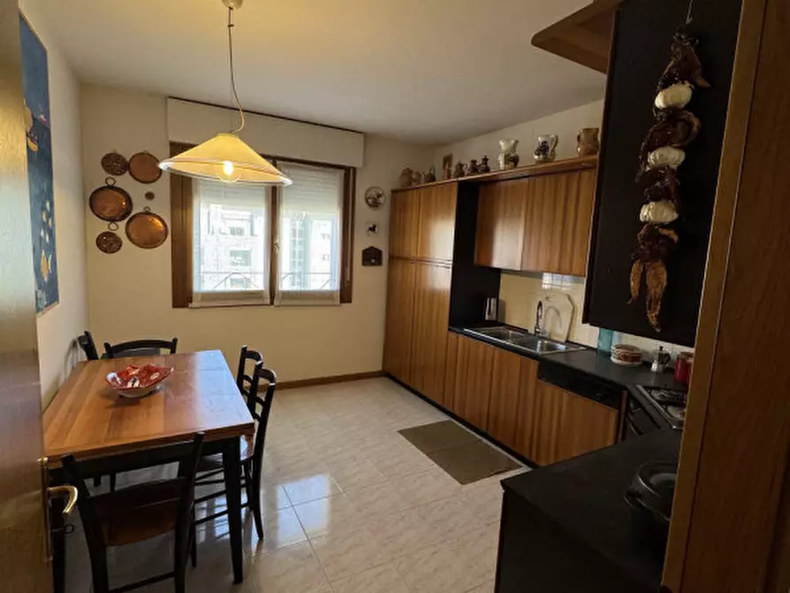 Immagine 6 di Appartamento in vendita  in Via Aldo Rosolen n. 2 a Vittorio Veneto