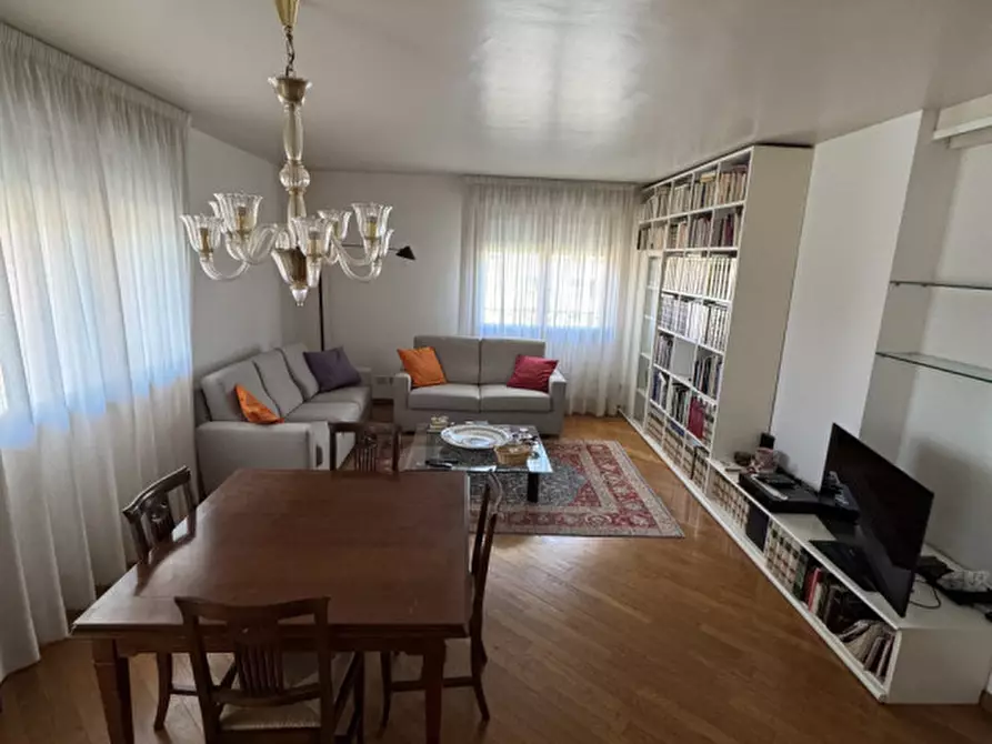 Immagine 10 di Appartamento in vendita  in Via Aldo Rosolen n. 2 a Vittorio Veneto