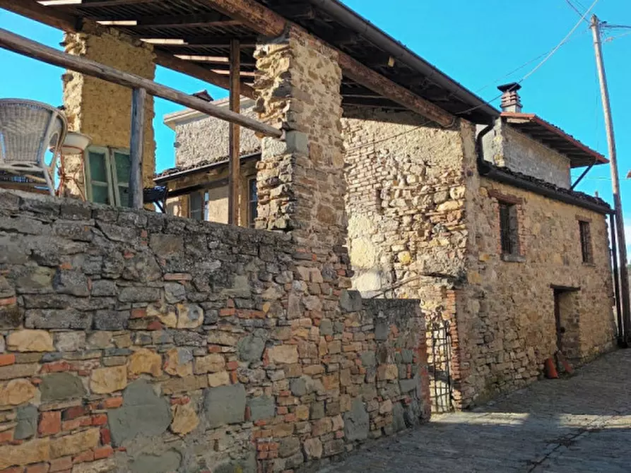 Immagine 2 di Rustico / casale in vendita  in frazione ruino 39 a Colli Verdi