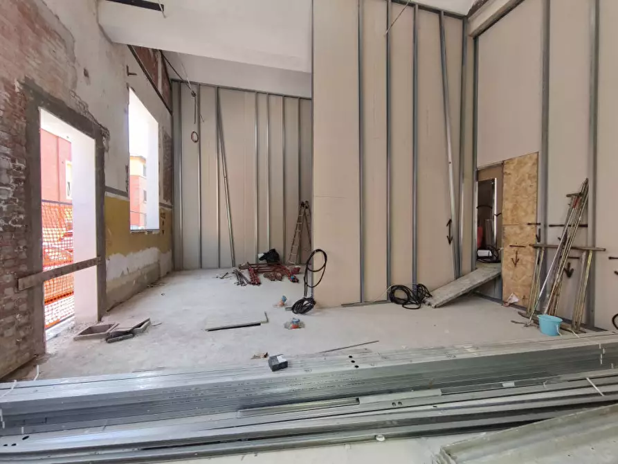 Immagine 8 di Appartamento in vendita  in Via Tommaso Laureti a Bologna