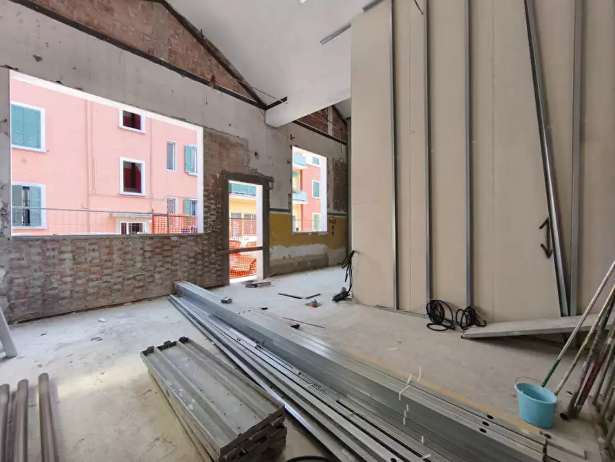 Immagine 12 di Appartamento in vendita  in Via Tommaso Laureti a Bologna