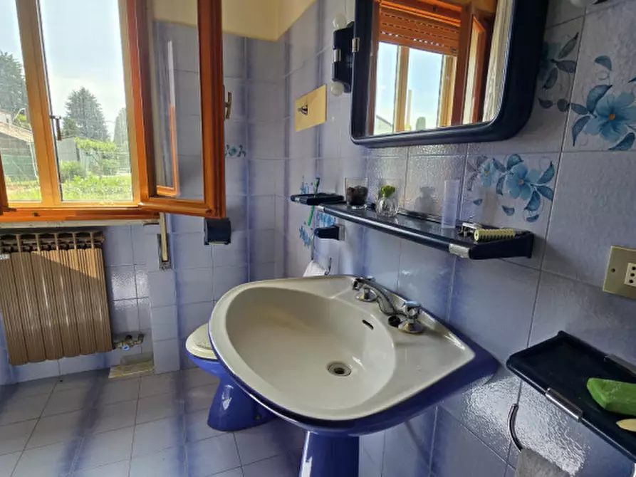 Immagine 15 di Casa indipendente in vendita  in via deserto a Este