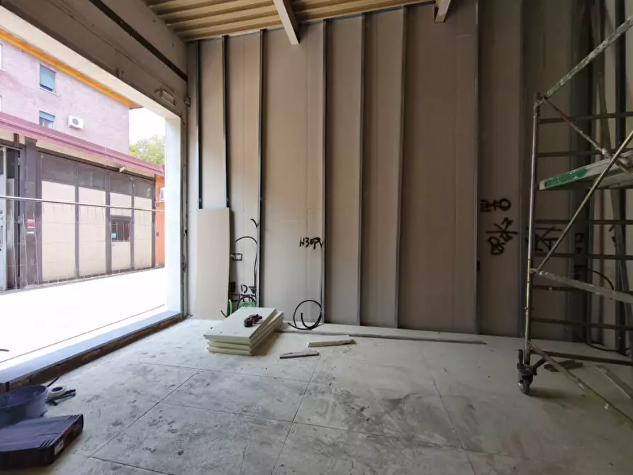 Immagine 4 di Appartamento in vendita  in Via Tommaso Laureti a Bologna