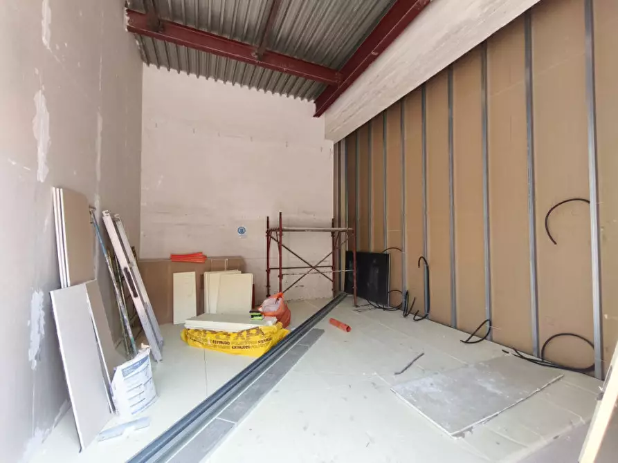 Immagine 8 di Appartamento in vendita  in Via Tommaso Laureti a Bologna