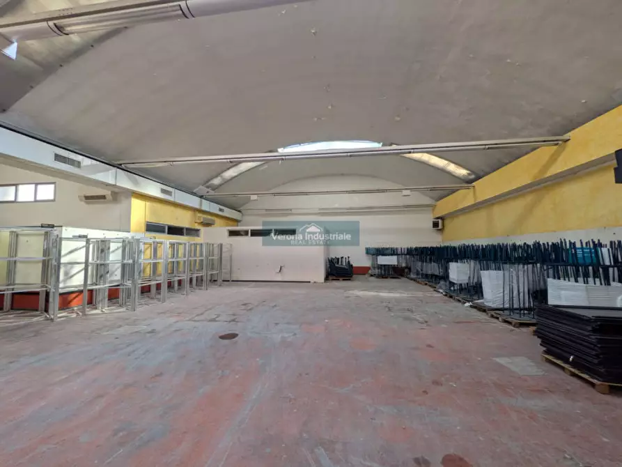 Immagine 8 di Capannone industriale in affitto  in zai a Verona