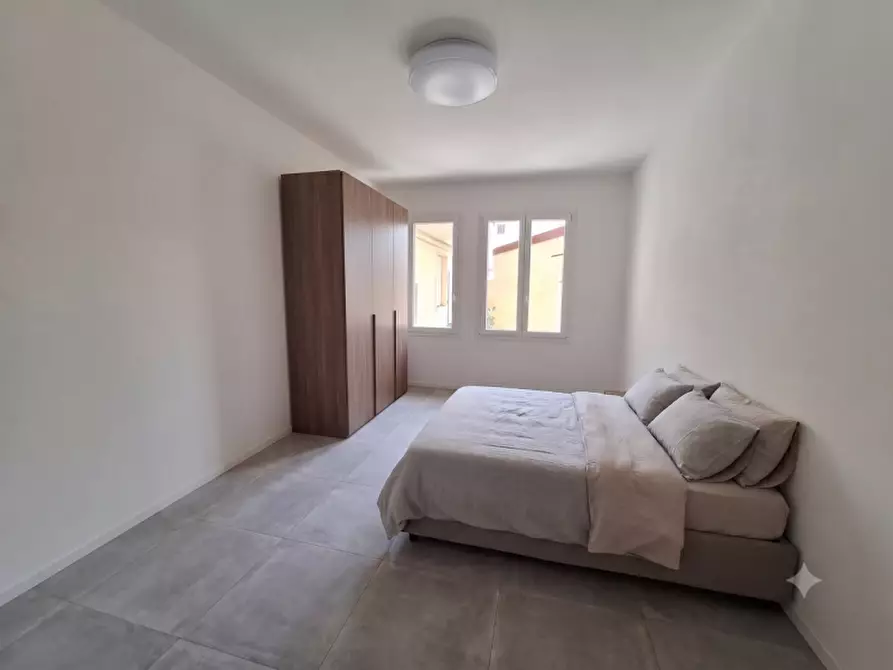 Immagine 3 di Appartamento in vendita  in Via Padre Reginaldo Giuliani a Prato