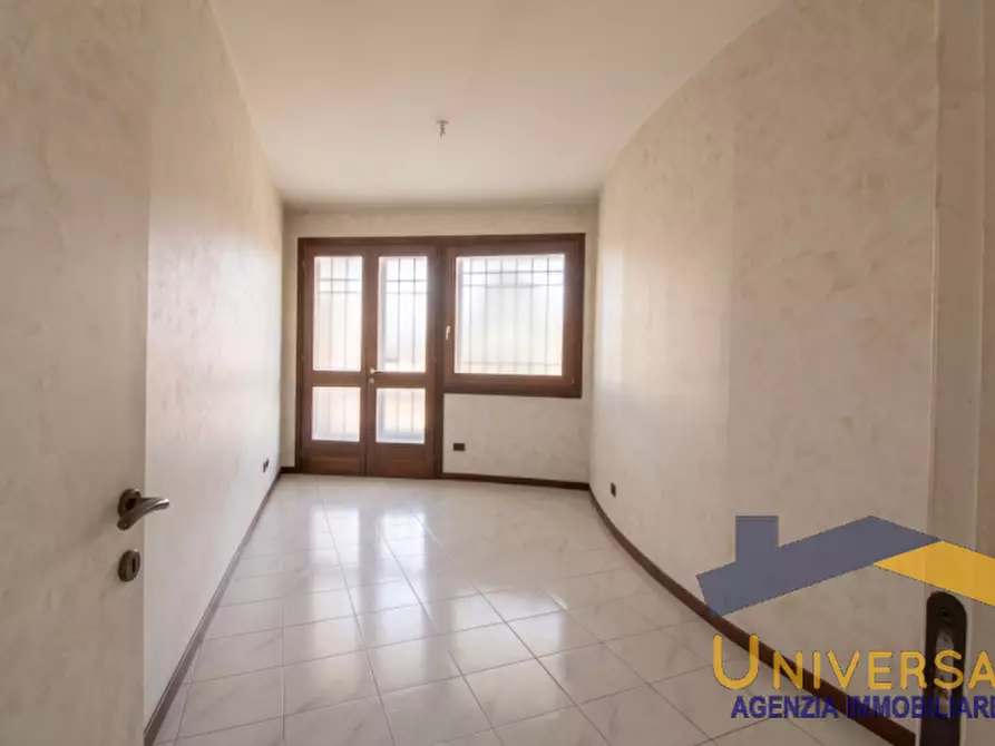 Immagine 11 di Appartamento in vendita  in VIA ALDO MORO a Villa Del Conte