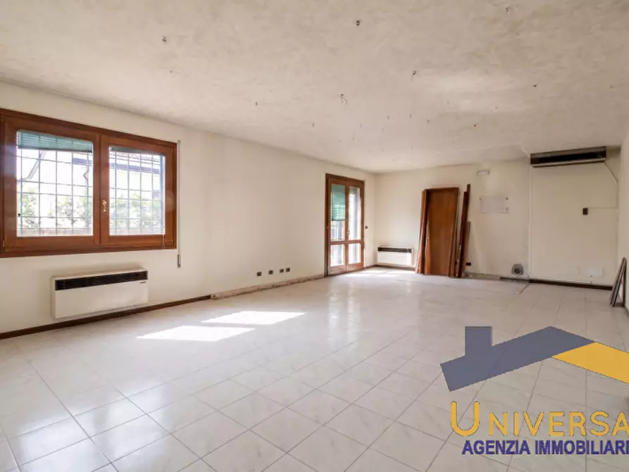 Immagine 23 di Appartamento in vendita  in VIA ALDO MORO a Villa Del Conte