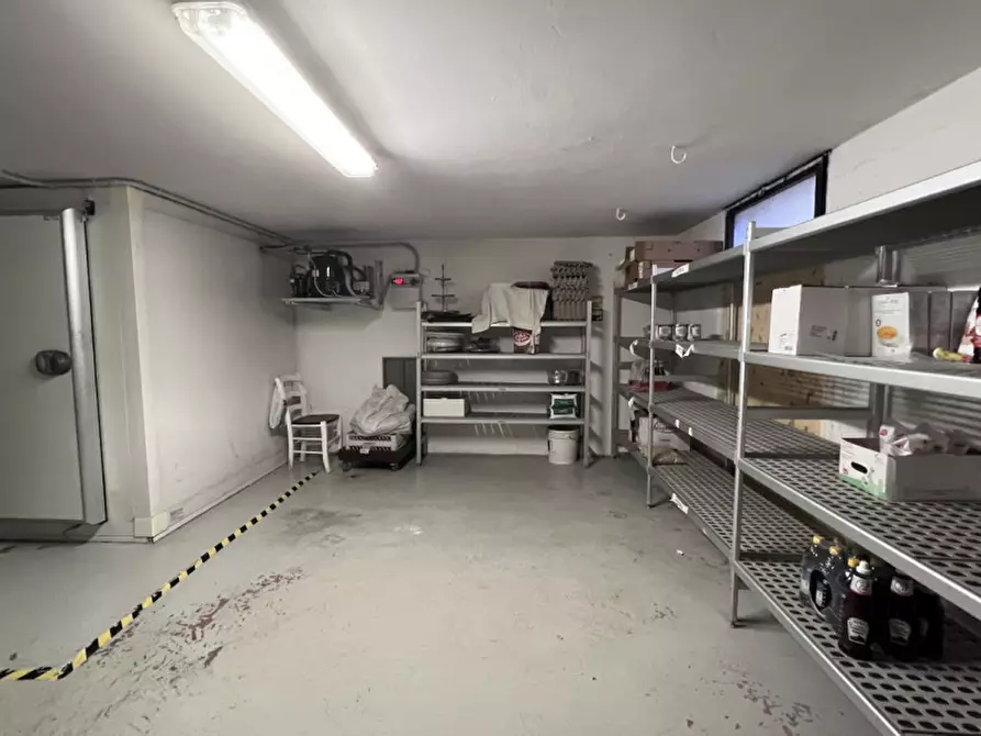 Immagine 10 di Ufficio in vendita  in Via Ca' d'Oro a Bolzano Vicentino