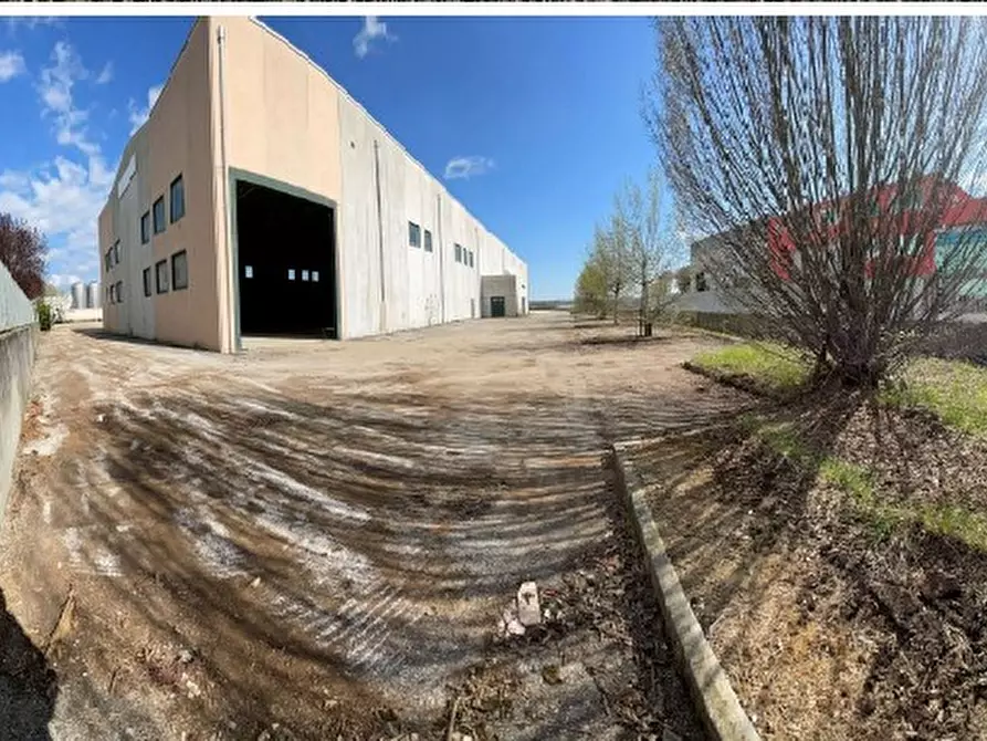 Immagine 4 di Capannone industriale in vendita  in Via Verdi a Farra Di Soligo