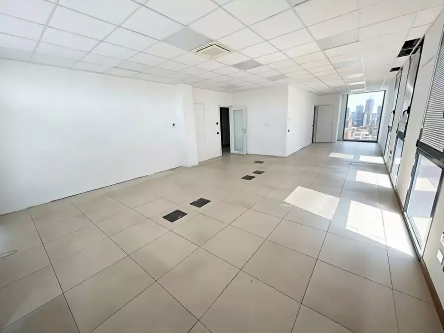 Immagine 2 di Ufficio in affitto  in Via Quattro Novembre a Caldiero