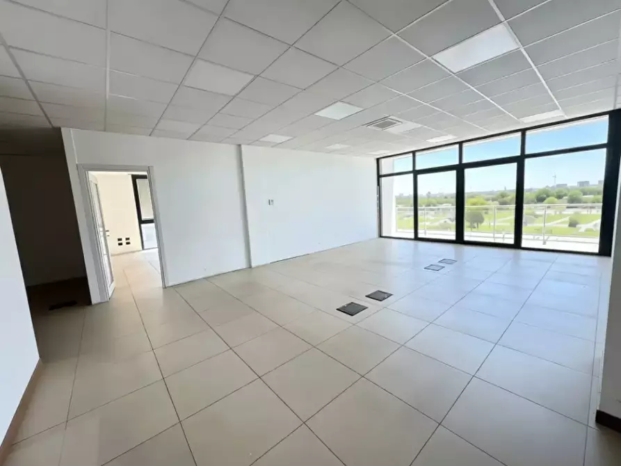 Immagine 3 di Ufficio in affitto  in Via Quattro Novembre a Caldiero