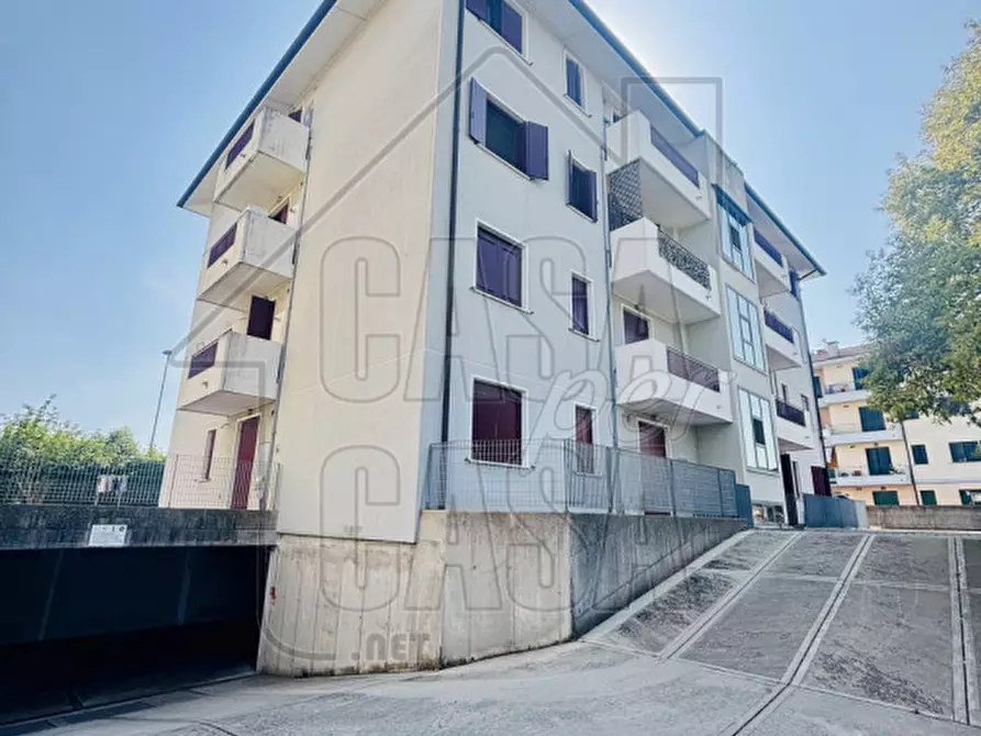 Immagine 32 di Appartamento in vendita  in Via monsignor Giovanni Torresan a Camposampiero