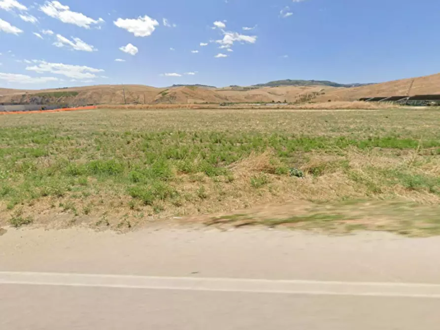 Immagine 3 di Terreno in vendita  in Strada Consortile, 94100 Enna EN, Italia a Enna