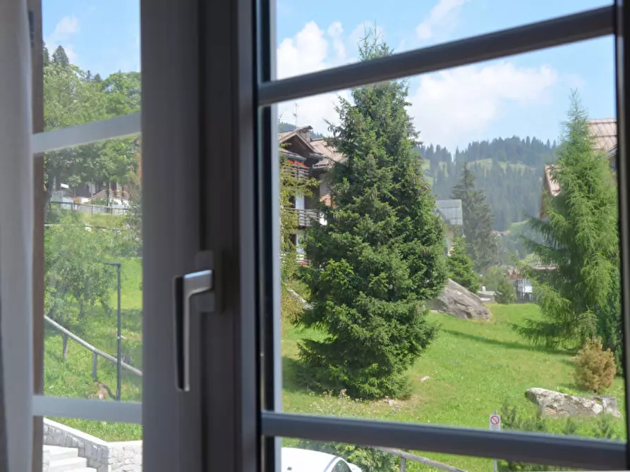 Immagine 5 di Appartamento in vendita  in Viale Dolomiti di Brenta, 72 a Pinzolo