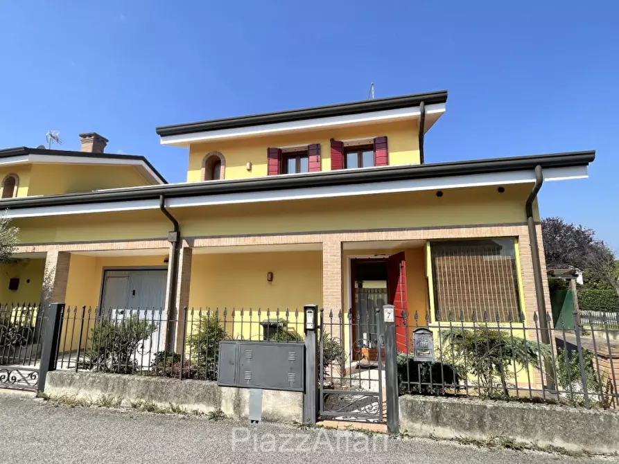 Immagine 30 di Casa bifamiliare in vendita  in Via Tessari a Piove Di Sacco
