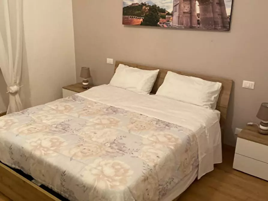 Immagine 4 di Appartamento in affitto  in Via  Marconi a Ancona