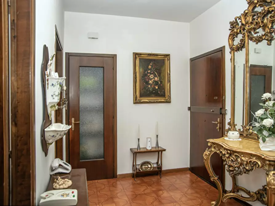 Immagine 3 di Appartamento in vendita  in Via casella 6 a Bovolone