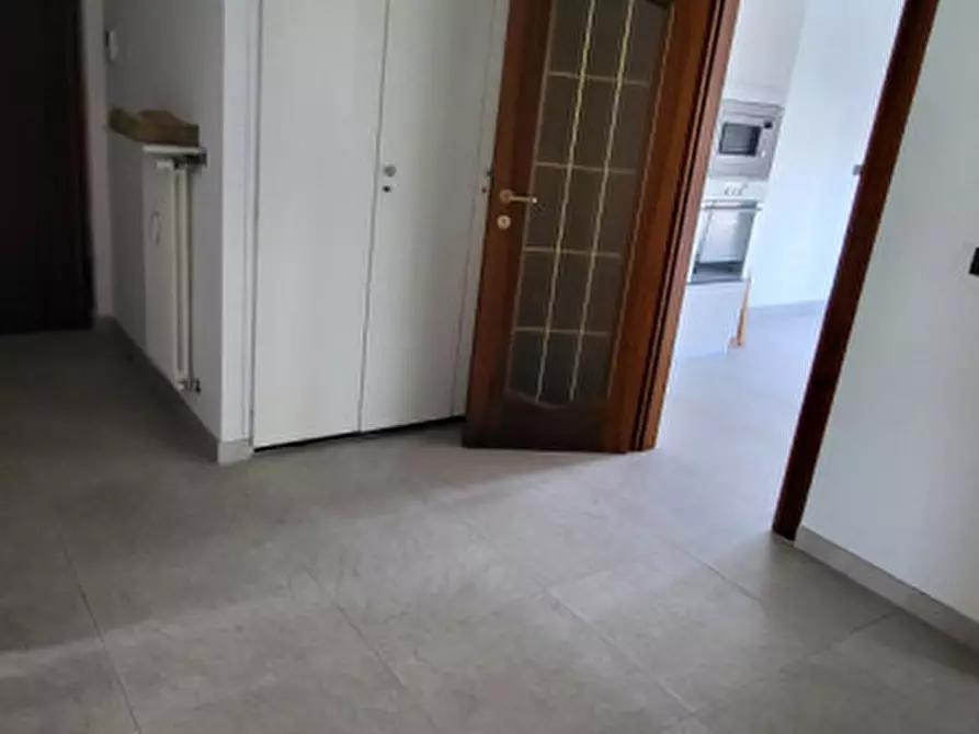 Immagine 4 di Appartamento in affitto  in Via Rovigo a Bolzano