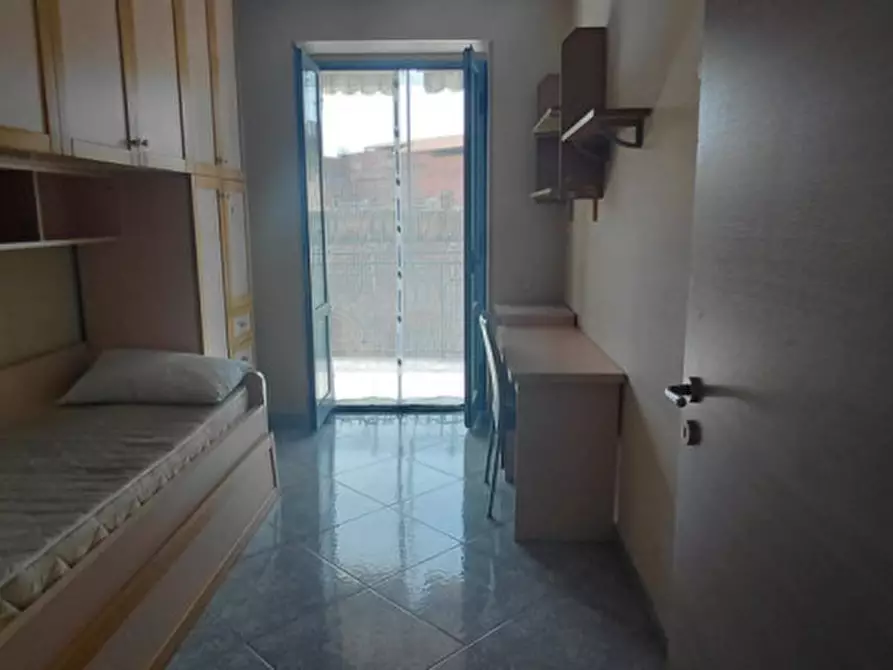 Immagine 16 di Appartamento in affitto  in via pietro colletta a Napoli