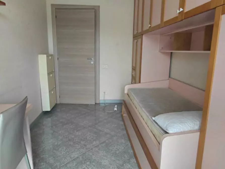 Immagine 20 di Appartamento in affitto  in via pietro colletta a Napoli