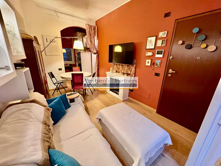Immagine 11 di Appartamento in vendita  in Via Corti Romane a Sirmione