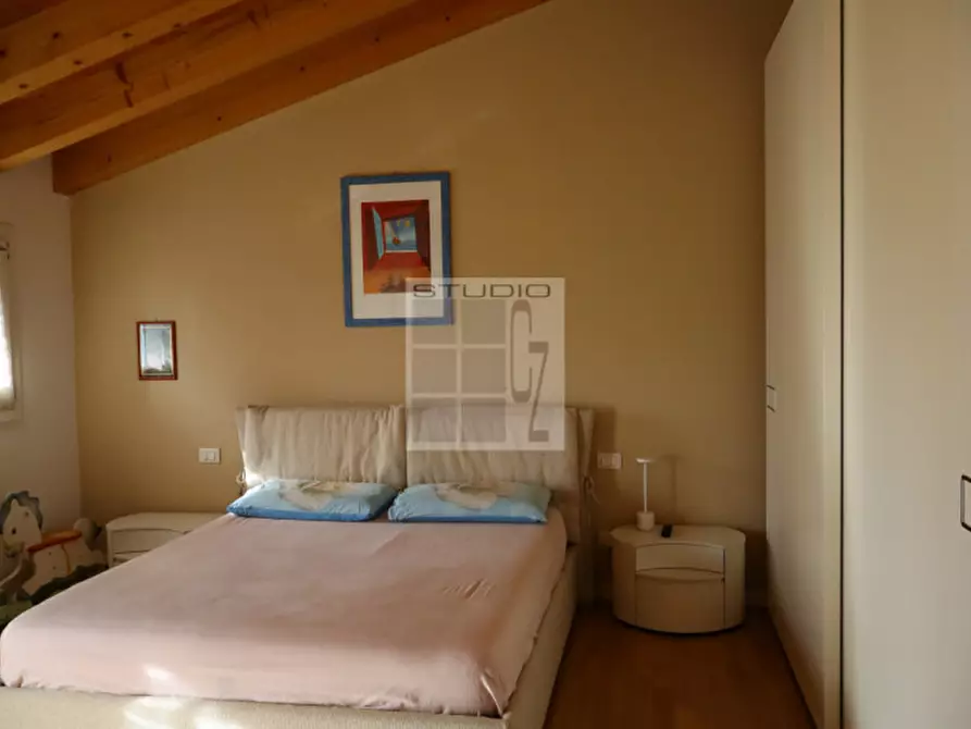 Immagine 6 di Casa bifamiliare in vendita  in Via Rana a Loreggia