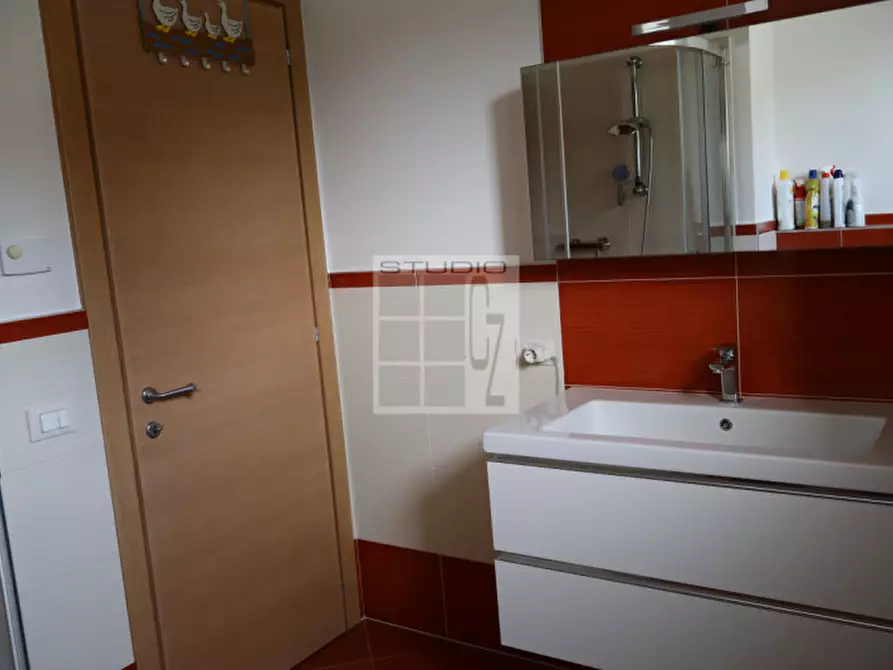 Immagine 9 di Casa bifamiliare in vendita  in Via Rana a Loreggia