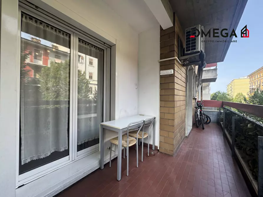 Immagine 12 di Appartamento in vendita  in Via Raffaello Sanzio 13 a Trieste