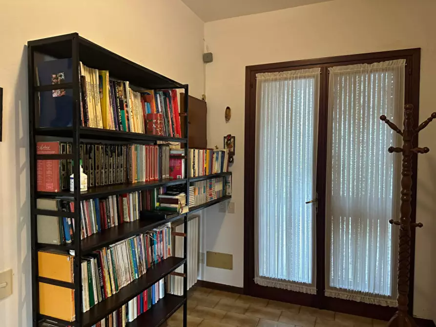 Immagine 11 di Casa bifamiliare in vendita  in Via Ca' Bianca a Cartura