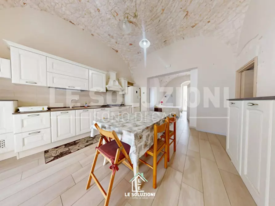 Immagine 3 di Casa indipendente in vendita  in Via Guglielmo Marconi 57 a Castellana Grotte