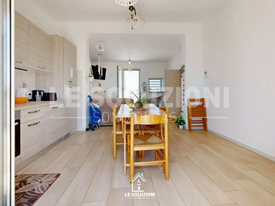 Immagine 4 di Casa indipendente in vendita  in Via Guglielmo Marconi 57 a Castellana Grotte