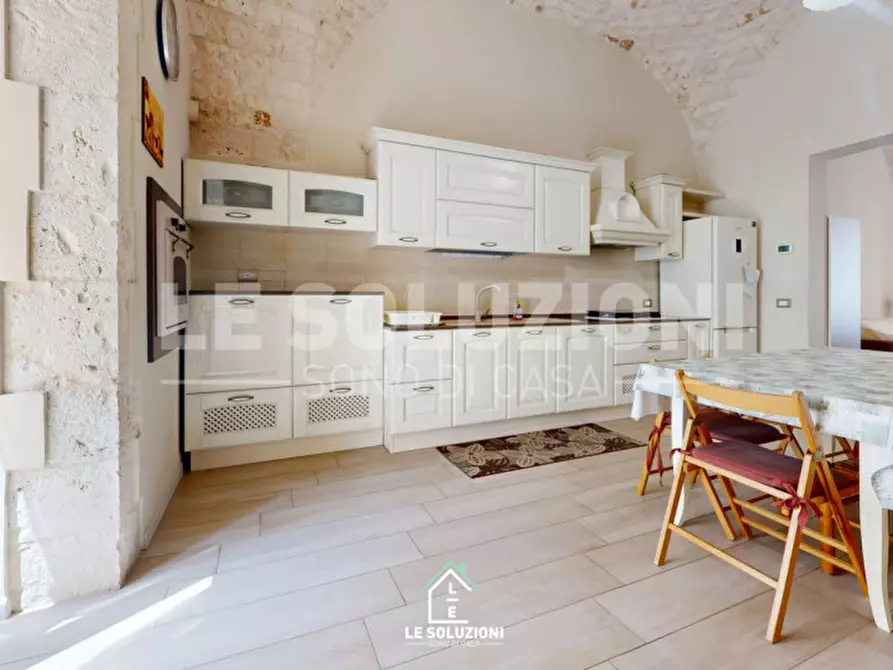 Immagine 9 di Casa indipendente in vendita  in Via Guglielmo Marconi 57 a Castellana Grotte